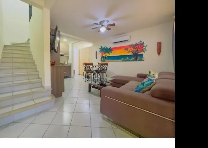 Apartment Jade A13 Tropical Two Story Retreat